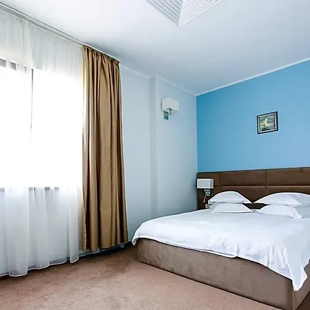 Nautic Sport Club 3* Mamaja