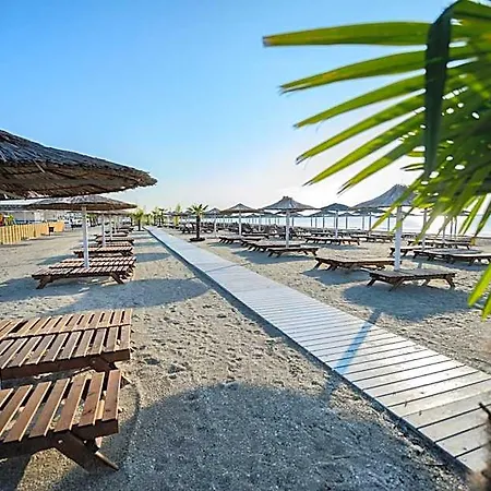 Szálloda Nautic Sport Club 3*